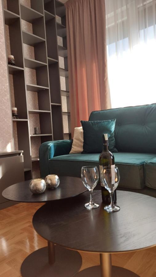 Apartman Green Lux بانيا لوكا المظهر الخارجي الصورة
